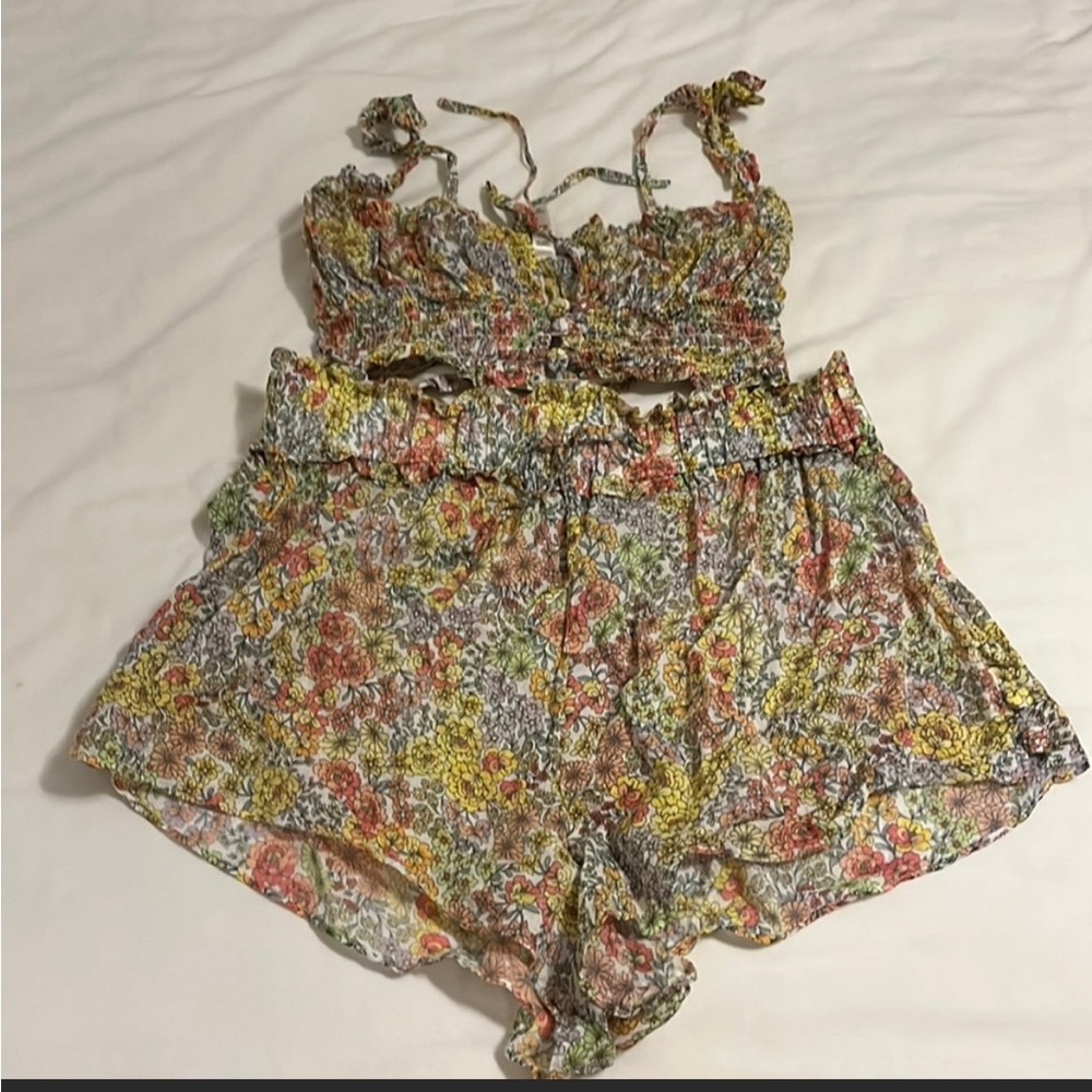 For love and lemons set